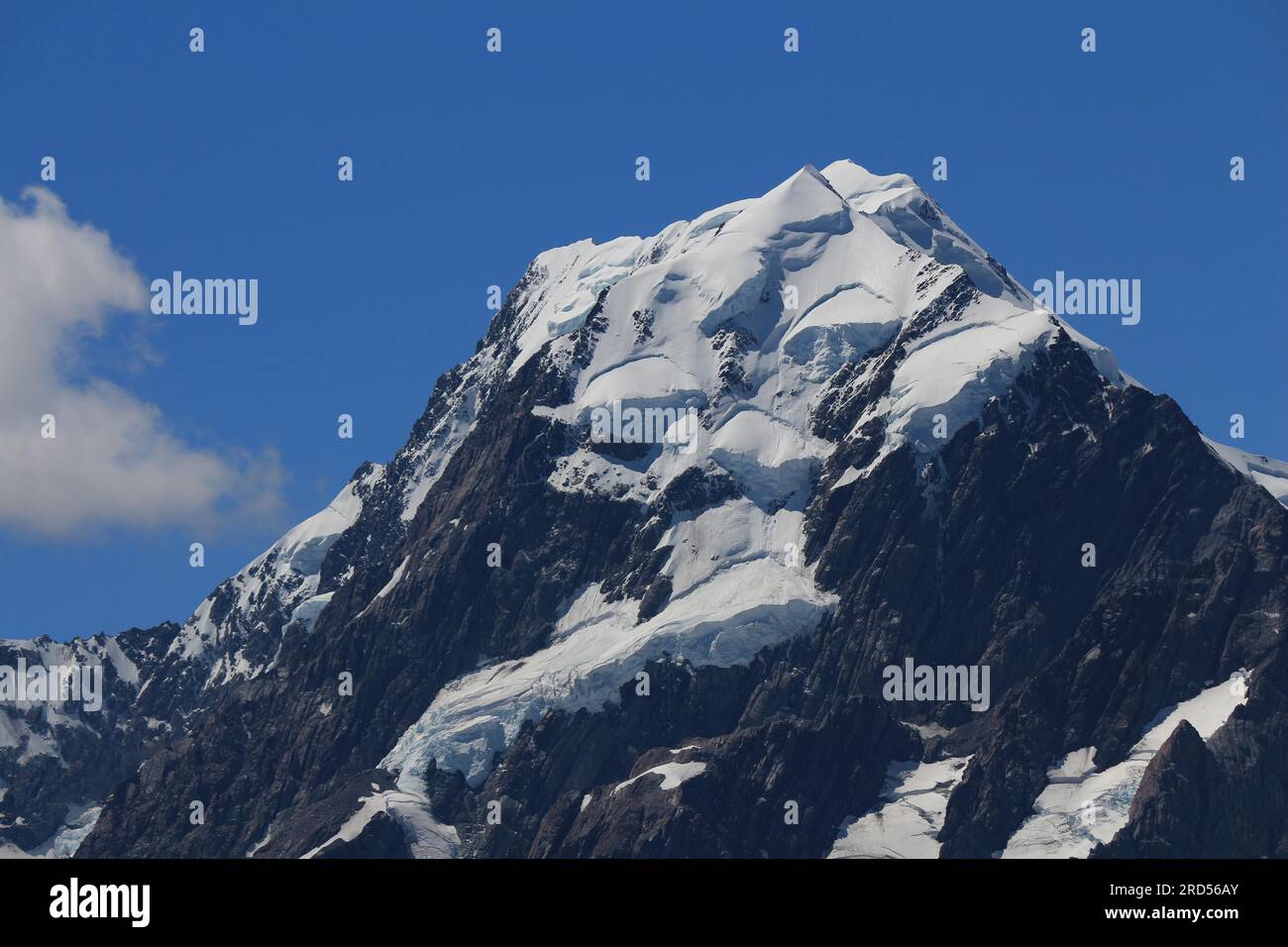 Gipfel des Mt. Cook und Gletscher. Höchster Berg in Neuseeland Stockfoto