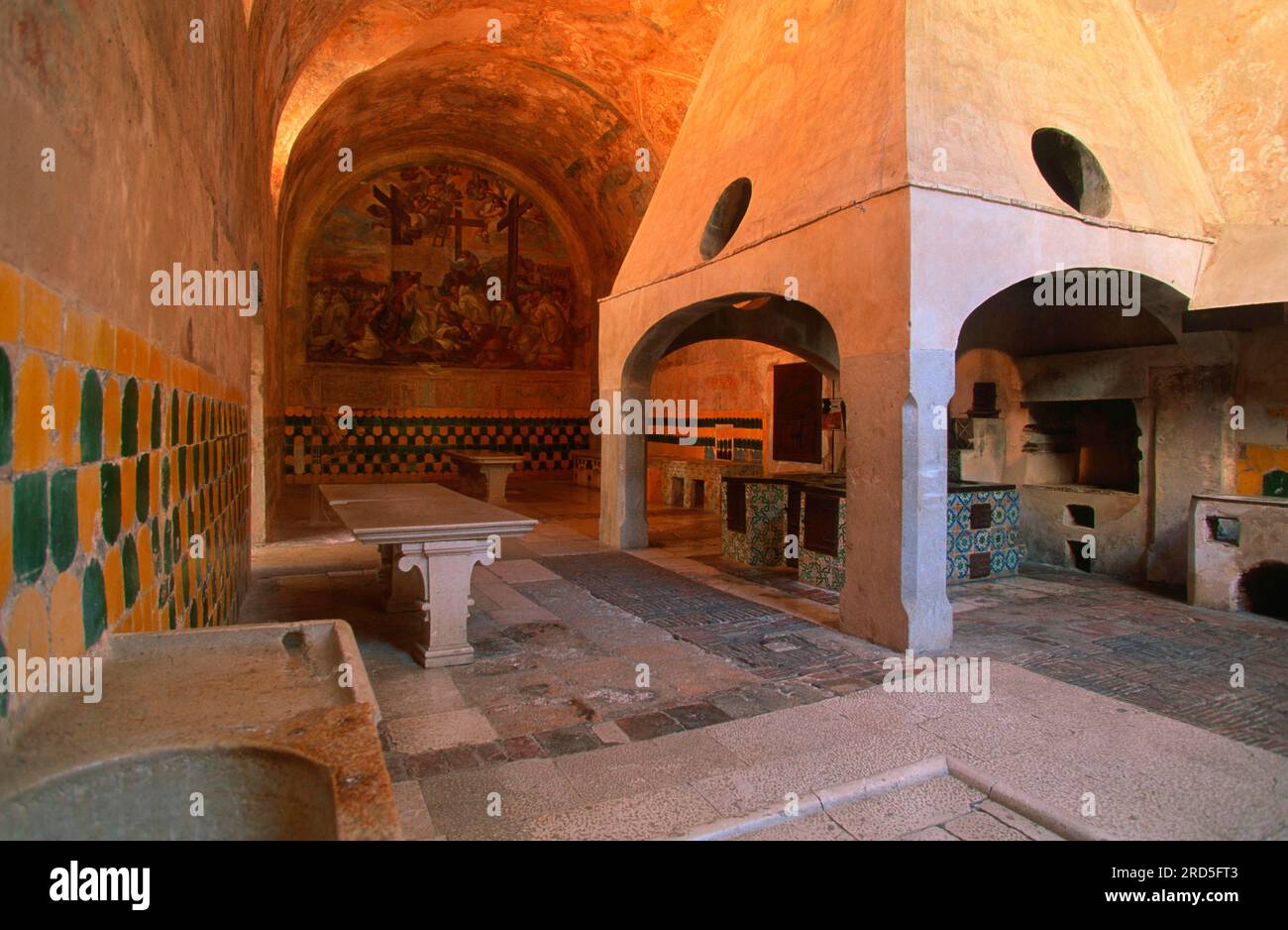 Küche in Certosa di San Lorenzo Kloster, Padula, Kampanien, Italien Stockfoto