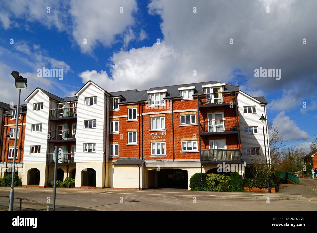 New Waterside Lodge Altenwohnungskomplex in Bradford Street in der Nähe des Stadtzentrums, Tonbridge, Kent, England Stockfoto