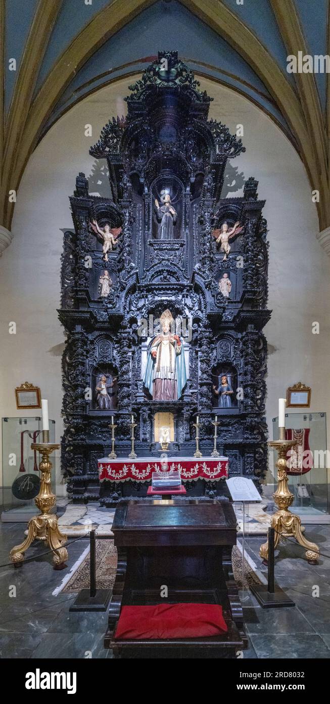 Kapelle des Heiligen Toribio de Mogrovejo aus dem 18. Jahrhundert, Kathedrale von Lima, Peru Stockfoto