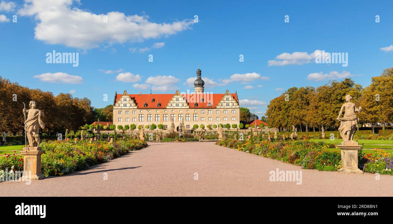 Weikersheim Renaissance Castle mit barockem Garten im Taubertal, Weikersheim, Romantische Straße, Baden-Wurttemberg, Deutschland, Europa Stockfoto