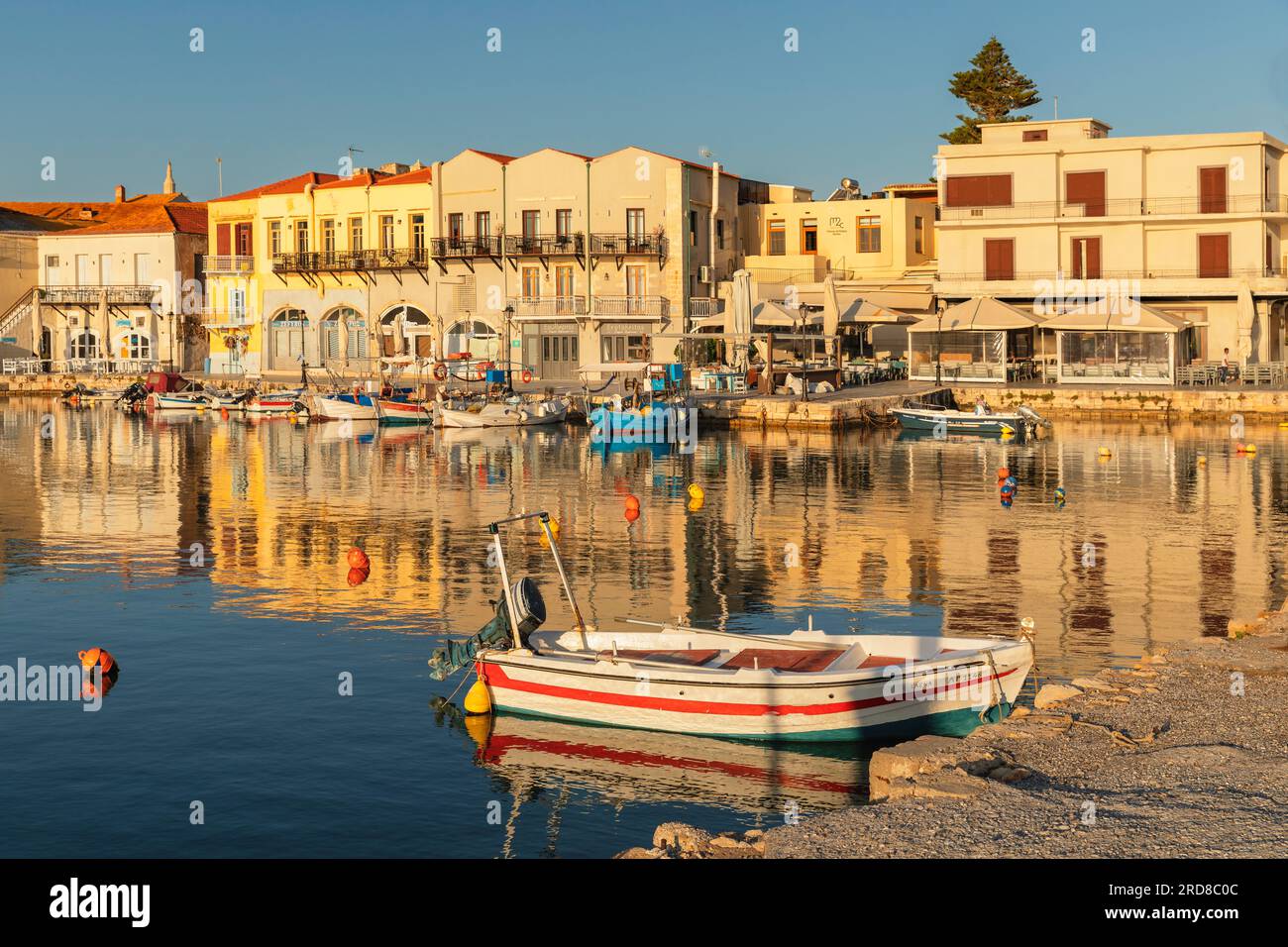 Venezianischer Hafen, Rethymno, Kreta, griechische Inseln, Griechenland, Europa Stockfoto