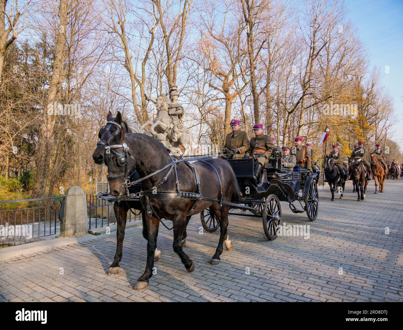 National Independence Day Horse Parade, Lazienki Park (Royal Baths Park), Warschau, Masovian Woiwodschaft, Polen, Europa Stockfoto