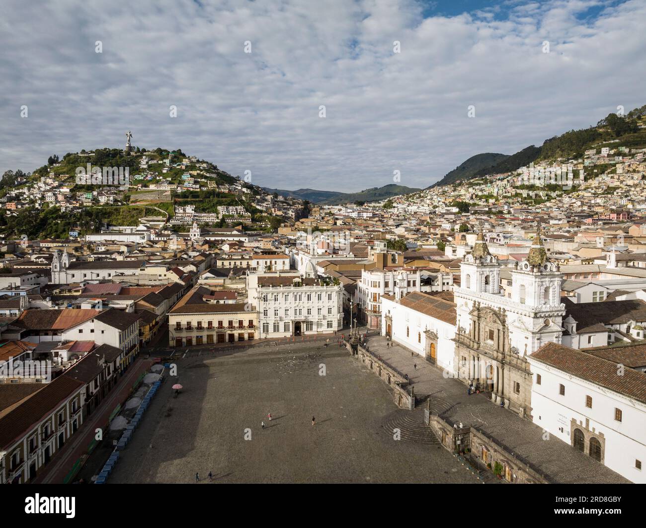 Blick aus der Vogelperspektive auf Plaza de San Francisco, Quito, Pichincha, Ecuador, Südamerika Stockfoto