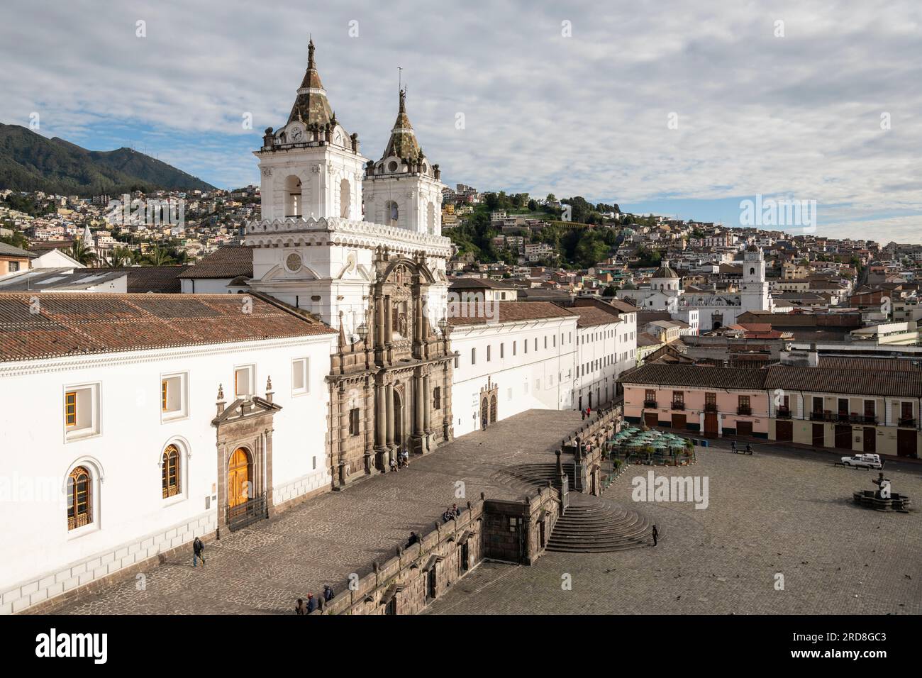Außenansicht der katholischen Kirche von San Francisco, Plaza de San Francisco, Quito, Pichincha, Ecuador, Südamerika Stockfoto