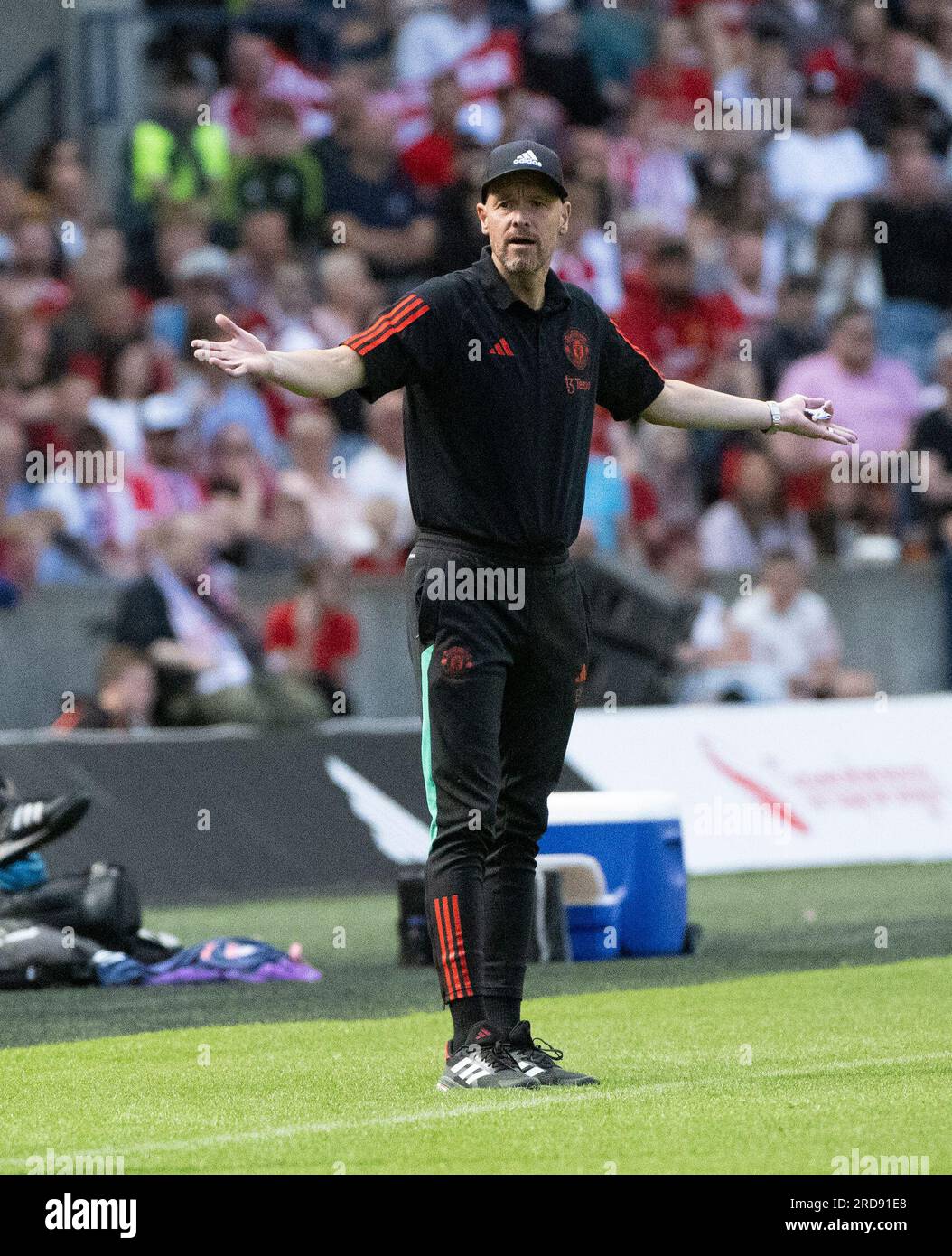 Edinburgh, Großbritannien. 19. Juli 2023. Vorsaison freundlich - Manchester United FC gegen Olympique Lyonnais 19/7/2023. Manchester United Manager, Erik Ten Hag, während Manchester United im Murrayfield Stadium, Edinburgh, Schottland, UK, während des Spiels gegen Olympique Lyonnais antritt. Kredit: Ian Jacobs/Alamy Live News Stockfoto