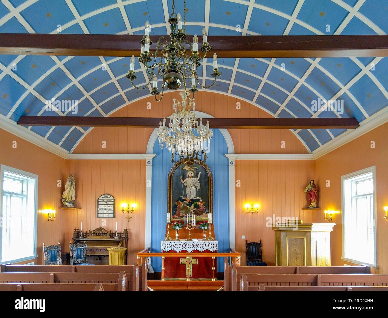 Strandarkirkja, Island - 2. Juni 2023: Die heilige Strandarkirkja-Kirche in Südisland - Islands Wunderkirche Stockfoto