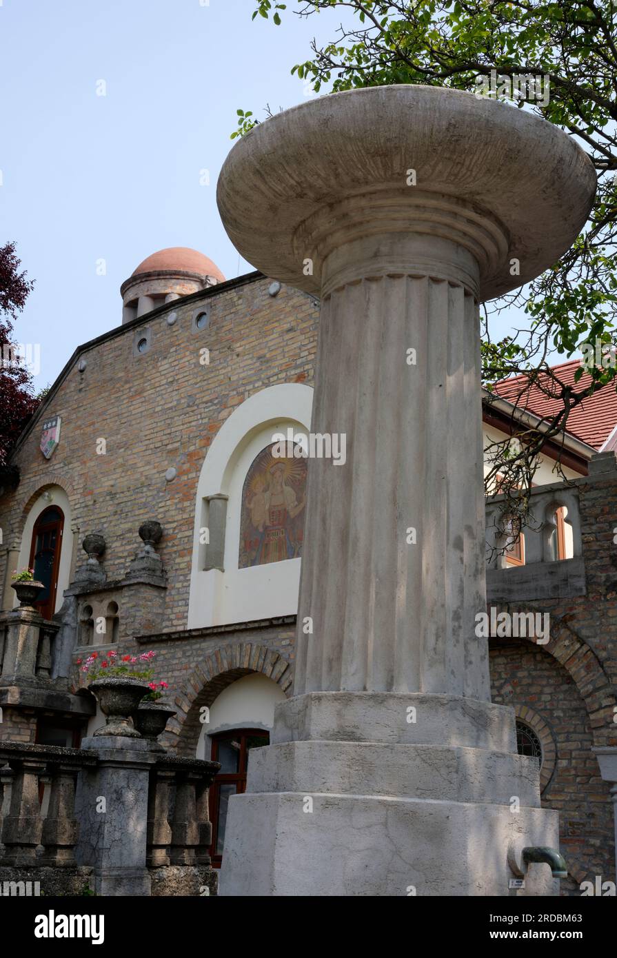 Burg Bory ist ein faszinierender und einzigartiger Ort, der von einer
