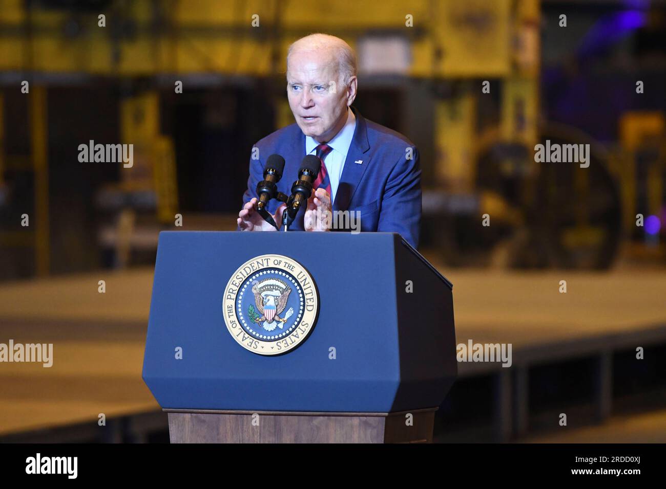 Philadelphia, Pennsylvania, USA. 20. Juli 2023. 20. Juli 2023, Philadelphia PA- Präsident Biden kämpft auf der Philadelphia Werft. Präsident Biden sprach nur über seine Pläne für die Zukunft und die Bidenomics (Kreditbild: © Ricky Fitchett/ZUMA Press Wire). Nicht für den kommerziellen GEBRAUCH! Stockfoto