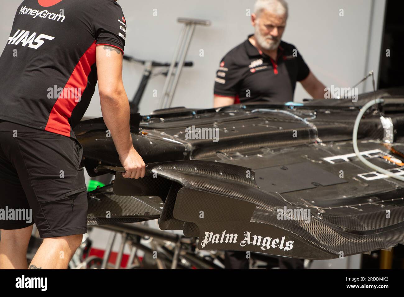 Budapest, Ungarn - 20. JULI 2023, Bodenflugeinheit, HAAS VF-23, Haas Mechanics, Medientag im Hungaroring Stockfoto