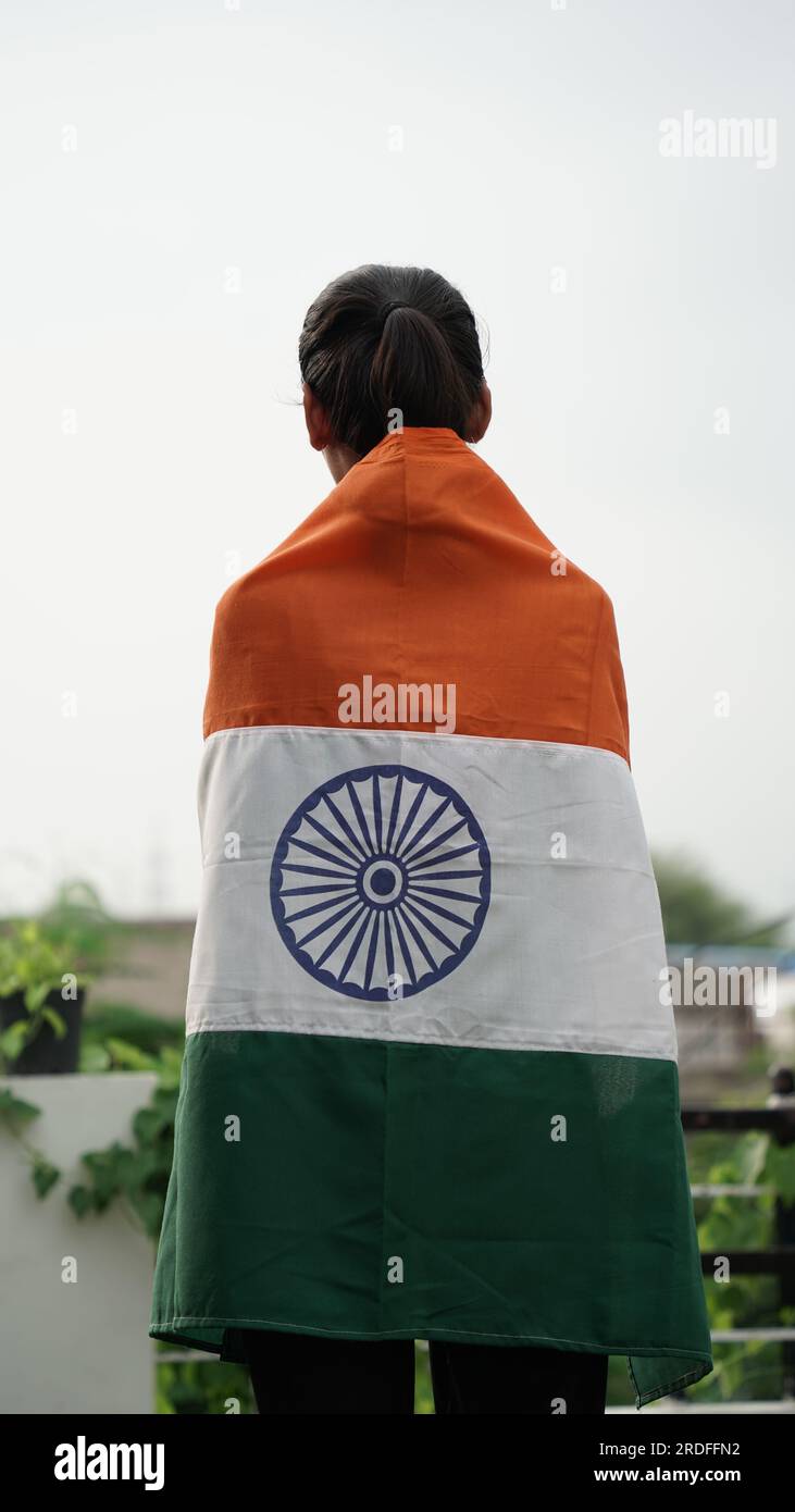 Indisches Kind feiert die Unabhängigkeit oder den Tag der Republik Indien Stockfoto
