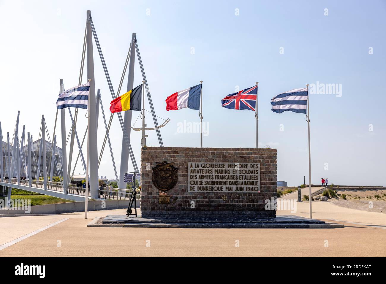 Kriegsdenkmal, Inschrift an der Küste, Dünkirchen, Nord, Frankreich Stockfoto