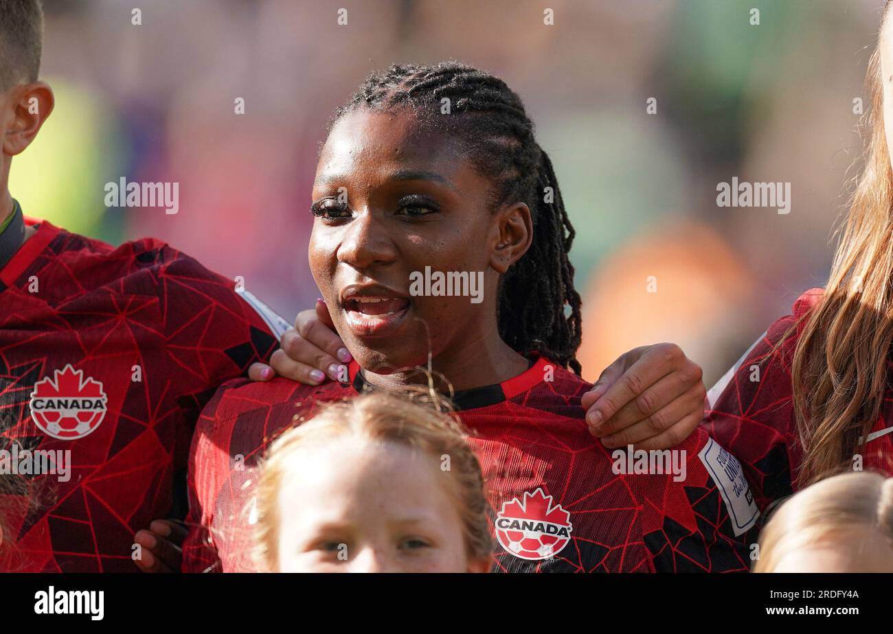 Melbourne, Australien. 21. Juli 2023. DeAnne Rose of Canada steht für die Nationalhymne während des Fußballspiels der Gruppe B gegen Nigeria bei der FIFA Women's World Cup in Melbourne, Australien, Freitag, den 21. Juli 2023. Kredit: Alamy Live News Stockfoto