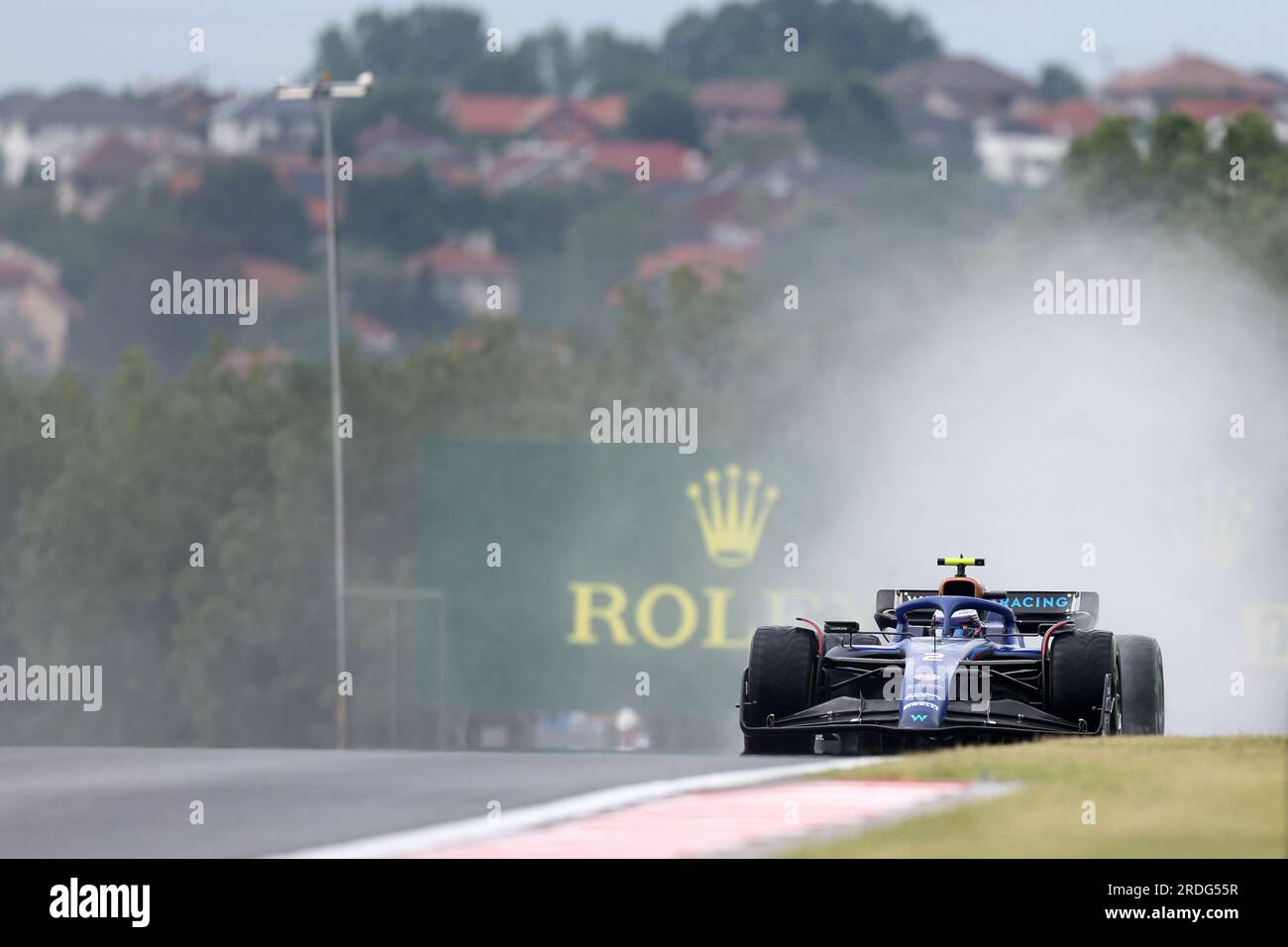 Mogyorod, Ungarn. 21. Juli 2023. Logan SarSergeant von Williams Racing während des kostenlosen Trainings vor dem Großen Preis von Ungarn F1 auf der Rennstrecke. Kredit: Marco Canoniero/Alamy Live News Stockfoto