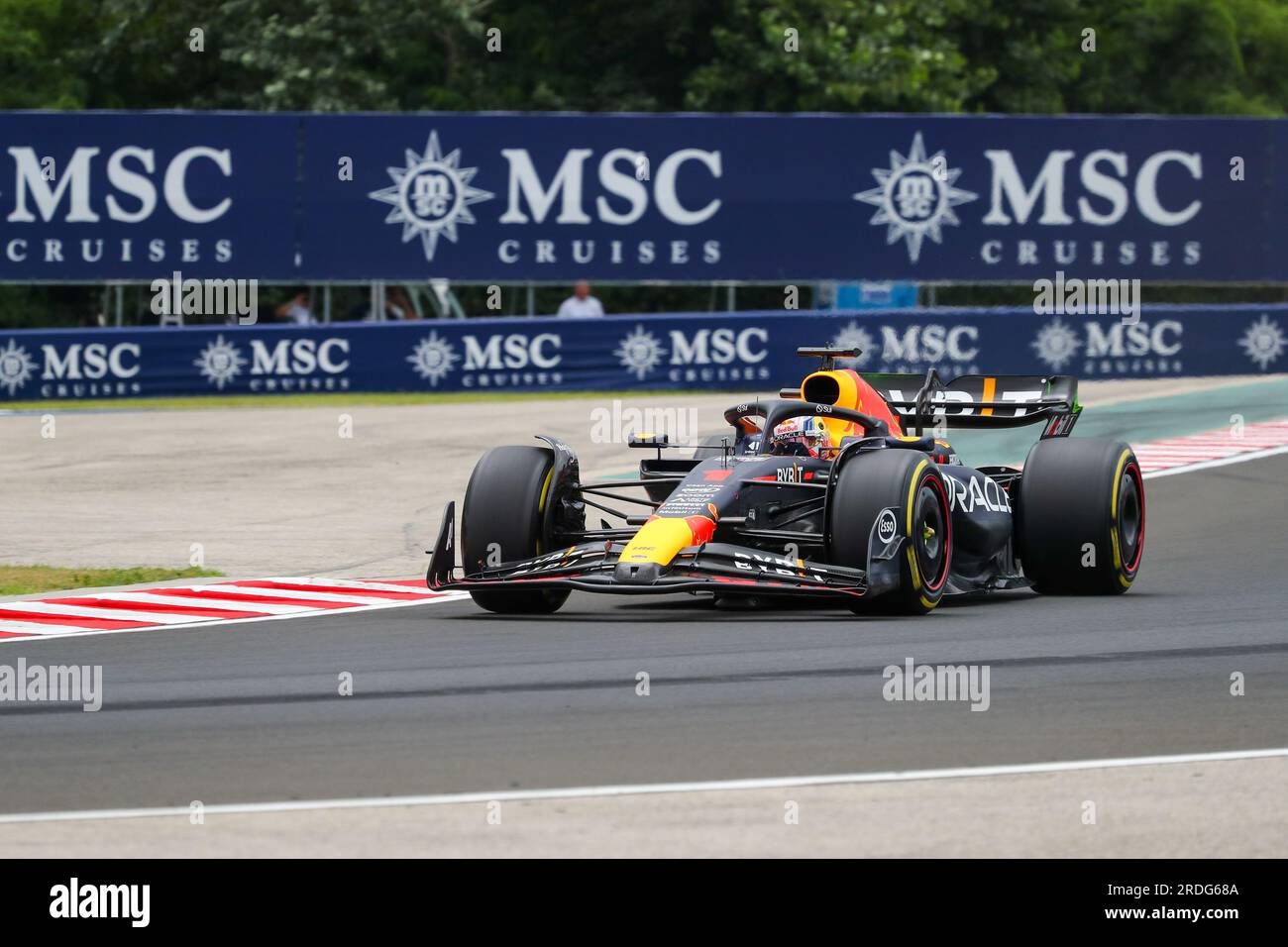 Max Verstappen (NED) Redbull Racing RB19 während der kostenlosen Übung 1, Freitag, 21. Juli, FORMEL 1 QATAR AIRWAYS GRAND PRIX 2023 - Jul21 bis Jul23 Stockfoto