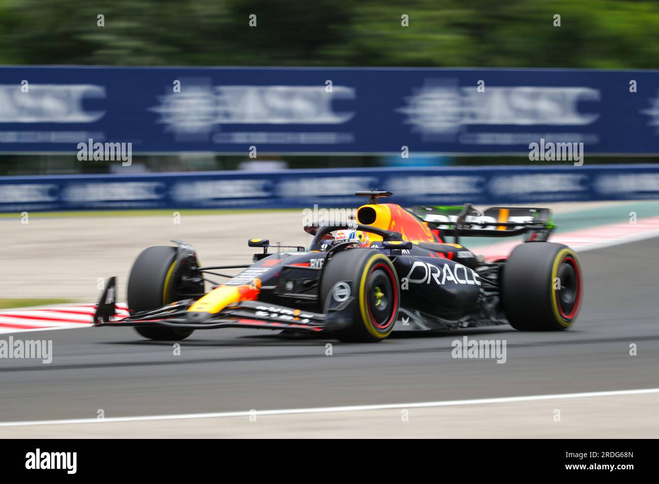 Max Verstappen (NED) Redbull Racing RB19 während der kostenlosen Übung 1, Freitag, 21. Juli, FORMEL 1 QATAR AIRWAYS GRAND PRIX 2023 - Jul21 bis Jul23 Stockfoto
