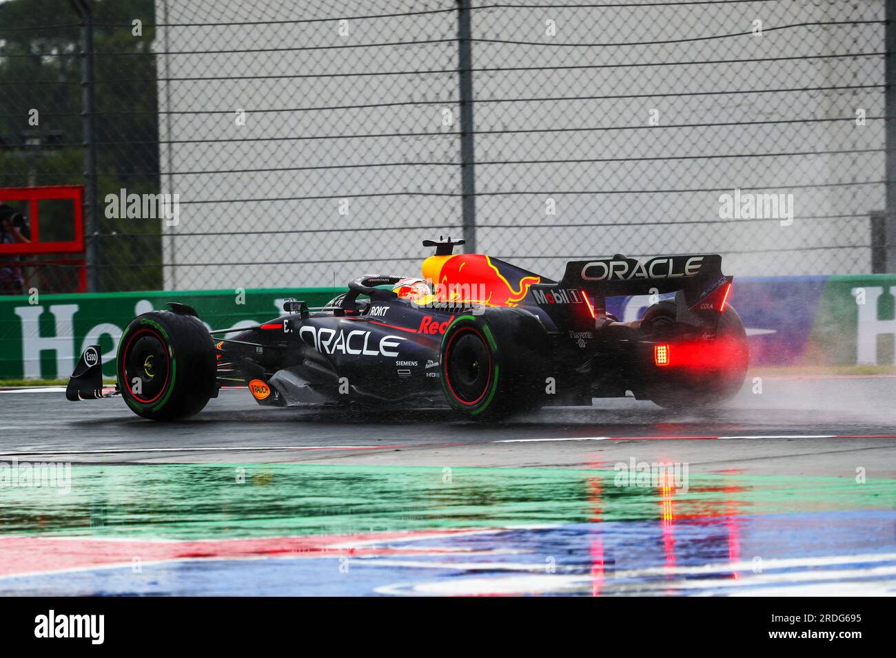 Max Verstappen (NED) Redbull Racing RB19 während der kostenlosen Übung 1, Freitag, 21. Juli, FORMEL 1 QATAR AIRWAYS GRAND PRIX 2023 - Jul21 bis Jul23 Stockfoto
