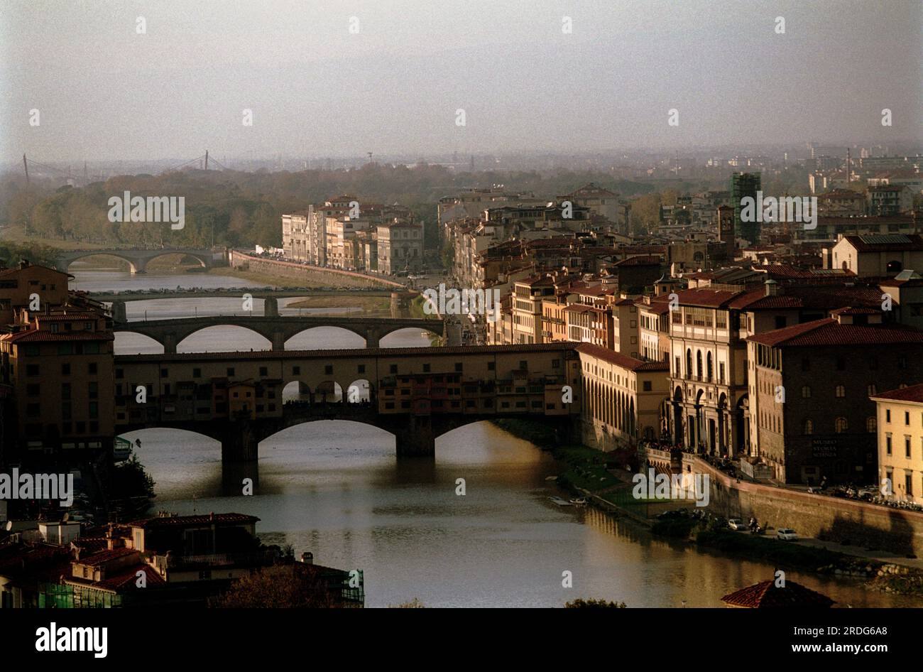 Der Fluss Arno in Florenz, Italien. Stockfoto