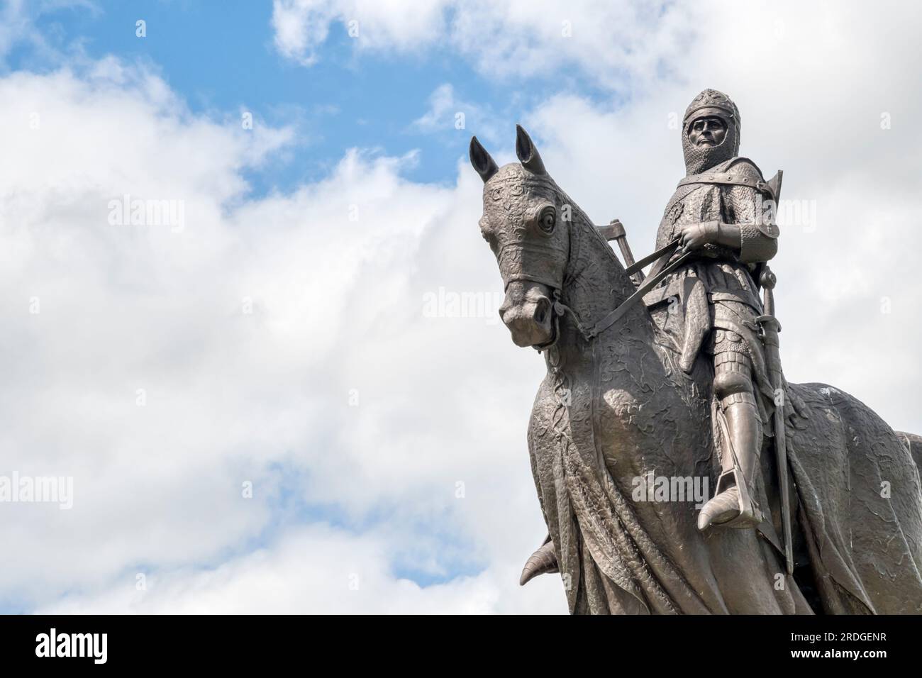 Statue von Robert the Bruce zu Pferd an der Stelle der Schlacht von Bannockburn am Stadtrand von Stirling, Schottland. Stockfoto