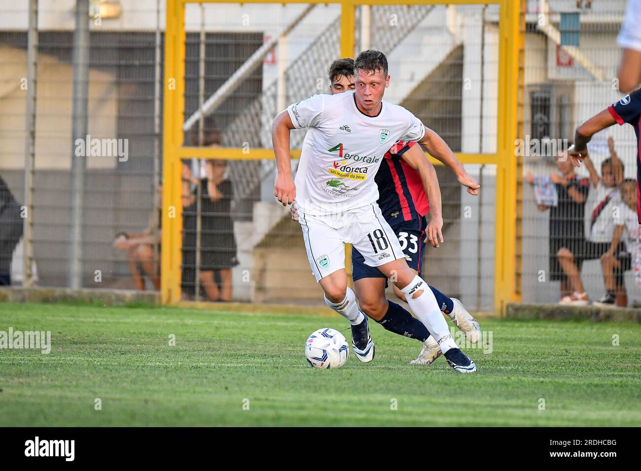 Olbia, Italien. 21. Juli 2023. Nicola Nanni von Olbia Calcio während Olbia gegen Cagliari, Freundschaftsspiel in Olbia, Italien, Juli 21 2023 Kredit: Independent Photo Agency/Alamy Live News Stockfoto