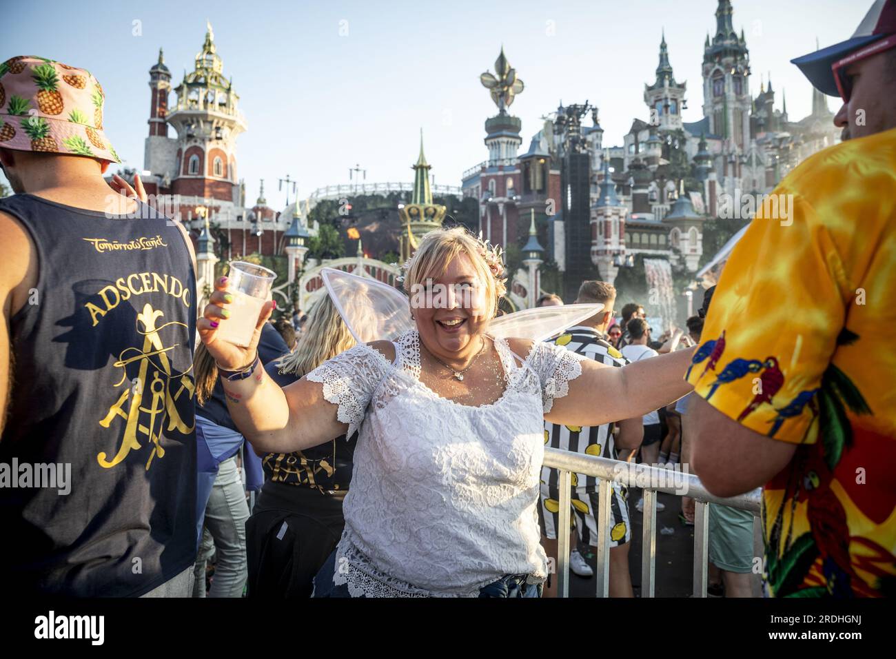 Bumm, Belgien. 21. Juli 2023. Abbildung zeigt den ersten Tag des Tomorrowland Electronic Music Festivals, Freitag, den 21. Juli 2023, in Boom. Das erste Wochenende der 17. Ausgabe des Festivals findet vom 21. Bis 23. Juli in Boom auf dem Gelände „De Schorre“ statt. BELGA FOTO HATIM KAGHAT Kredit: Belga News Agency/Alamy Live News Stockfoto