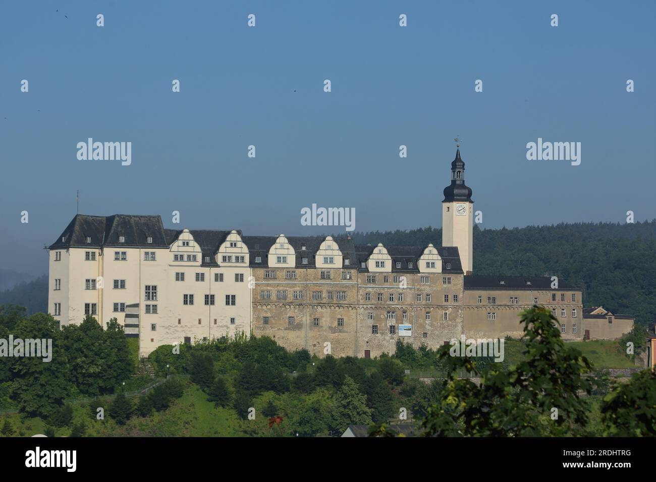 Das obere Schloss wurde 13. Cent erbaut und ist ein Wahrzeichen, Greiz, Vogtland, Thüringen, Deutschland Stockfoto
