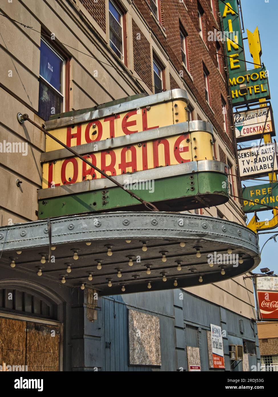 Das historische Hotel Lorraine wurde im April 1925 eröffnet, an der Jefferson Avenue in der 12. St in der Nähe der Innenstadt von Toledo Ohio USA 2023 Stockfoto