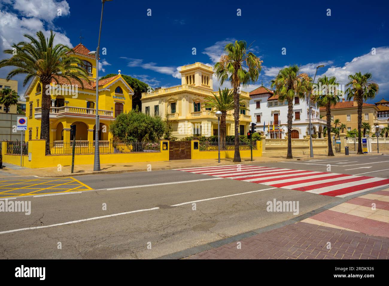 Modernistische und noucentista Häuser am Meer der Costa Daurada in Salou (Tarragona, Katalonien, Spanien) ESP: Casas modernistas y novecentistas Stockfoto
