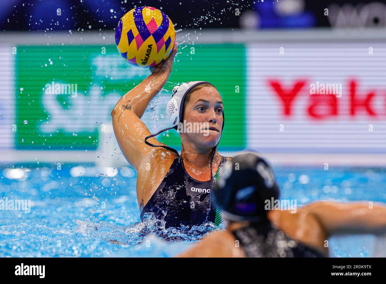 Fukuoka, Japan. 22. Juli 2023. FUKUOKA, JAPAN - 22. JULI: Giulia Viacava von Italien während der Aquatics World Championships 2023 Frauen Waterpolo Crossover Match zwischen Italien und Neuseeland am 22. Juli 2023 in Fukuoka, Japan (Foto von Albert Ten Hove/Orange Pictures). Kredit: Orange Pics BV/Alamy Live News Stockfoto