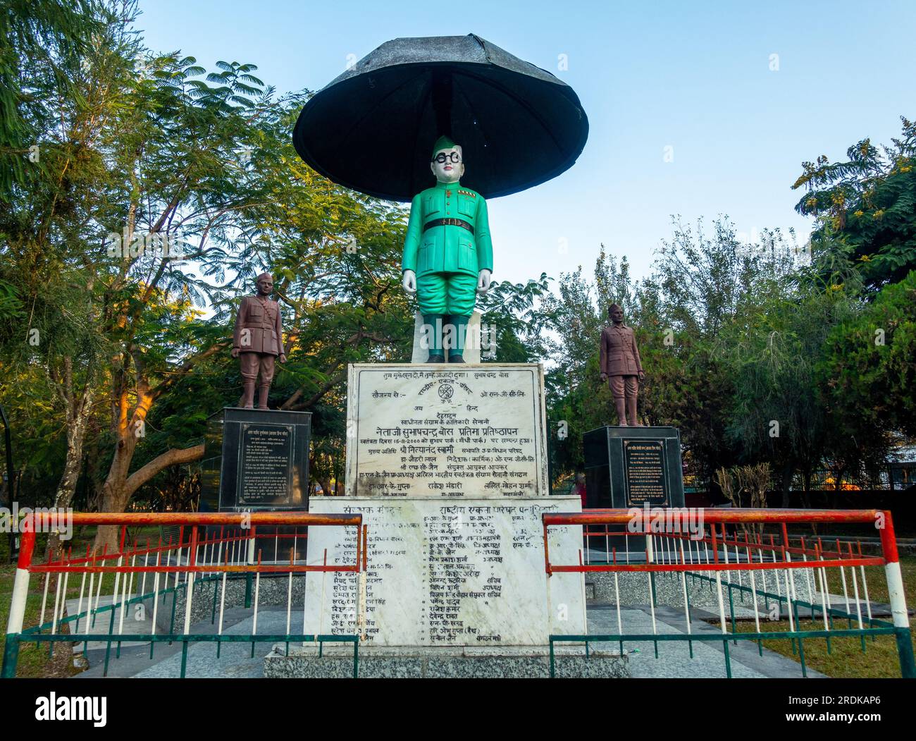 Juni 28. 2023, Uttarakhand, Indien. Freedom Fighter Netaji Subhash Chandra Bose Statue im Gandhi Park, Dehradun City. Stockfoto