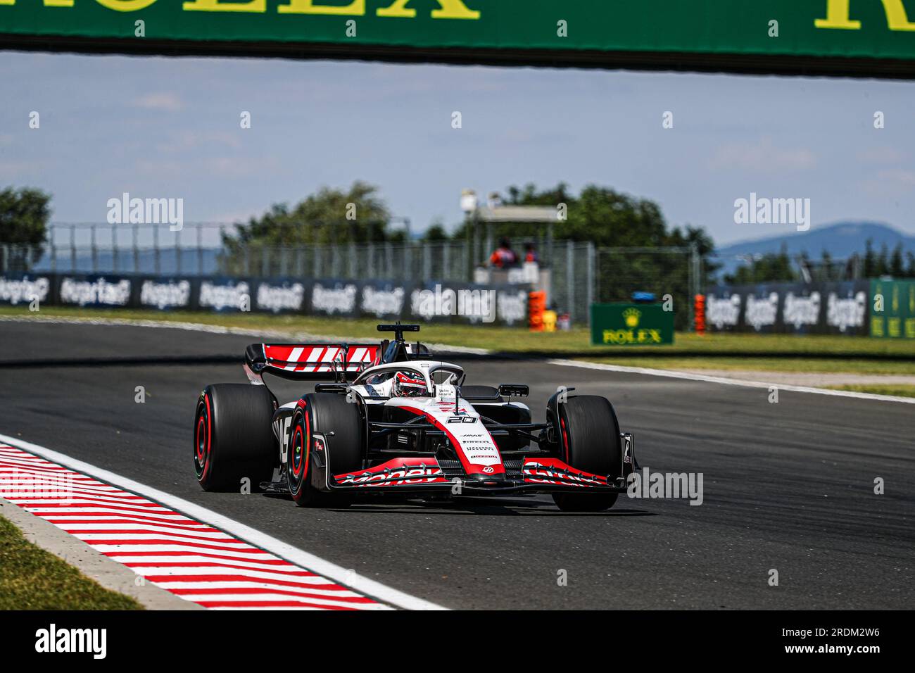 Budapest, Rieti, Ungarn. 21. Juli 2023. Kevin Magnussen (SVE) Haas VF-23.während der freien Übung 3, Samstag, 22. Juli FORMEL 1 QATAR AIRWAYS UNGARISCHER GRAND PRIX 2023 - Jul21 bis Jul23 2023 Hungaroring, Budapest, Ungarn (Kreditbild: © Alessio De Marco/ZUMA Press Wire) NUR REDAKTIONELLE VERWENDUNG! Nicht für den kommerziellen GEBRAUCH! Stockfoto