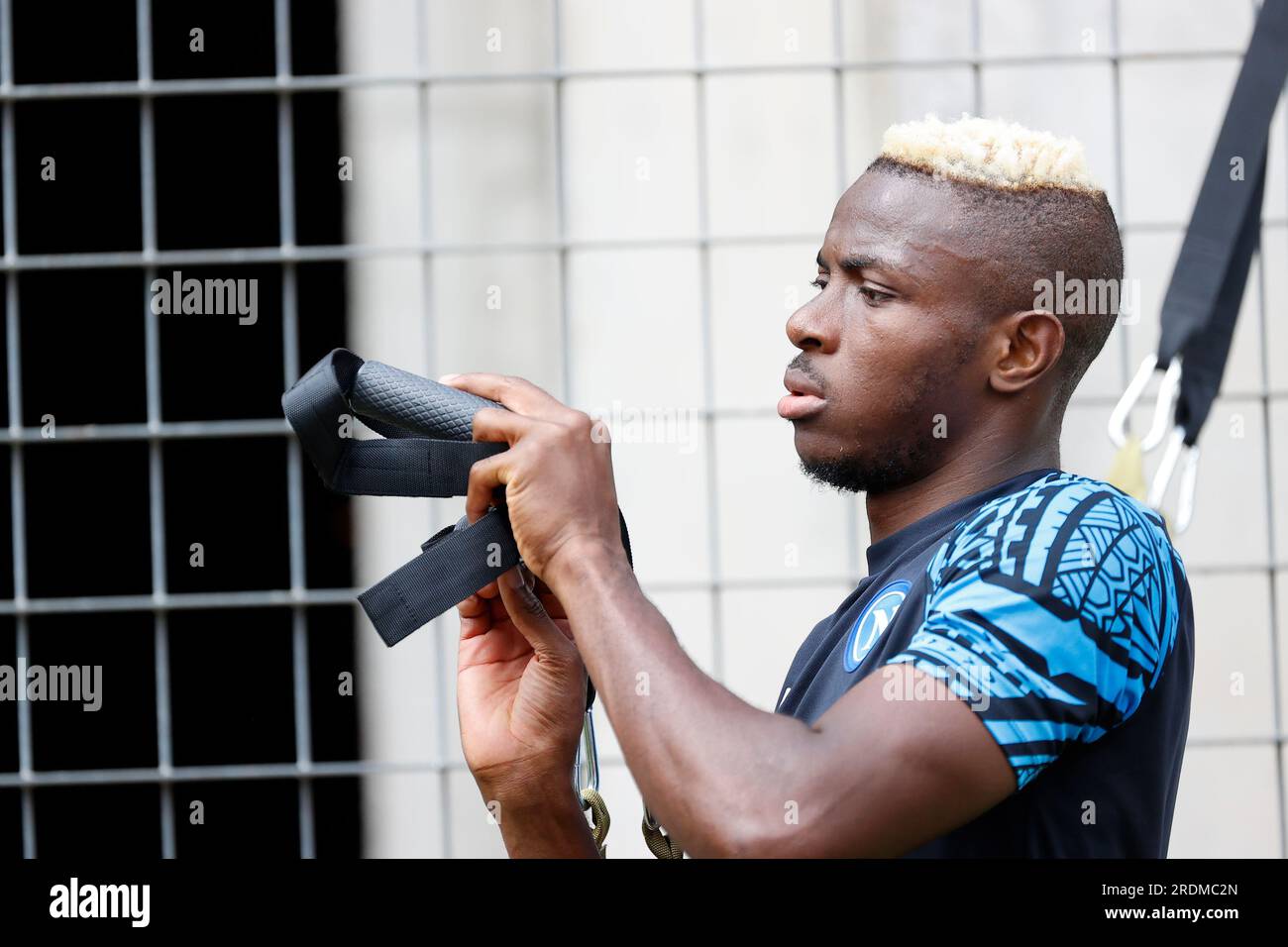 Dimaro, Neapel, Italien. 22. Juli 2023. Victor Osimhen von Neapel, während eines Fußballspiels vor der Saison gegen Anaune, Dimaro Italien (Kreditbild: © Ciro De Luca/ZUMA Press Wire), NUR REDAKTIONELLE VERWENDUNG! Nicht für den kommerziellen GEBRAUCH! Stockfoto