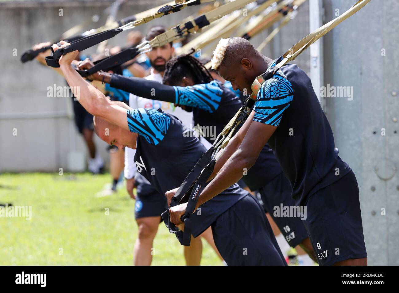 Dimaro, Neapel, Italien. 22. Juli 2023. Victor Osimhen von Neapel, während eines Fußballspiels vor der Saison gegen Anaune, Dimaro Italien (Kreditbild: © Ciro De Luca/ZUMA Press Wire), NUR REDAKTIONELLE VERWENDUNG! Nicht für den kommerziellen GEBRAUCH! Stockfoto