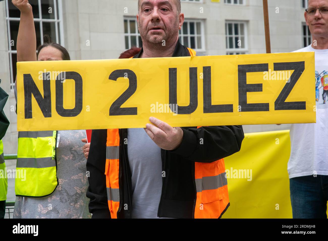 Demonstration gegen die vorgeschlagene Steuer auf Privatfahrer in Form einer Londoner Steuer als ULEZ für die Ultra-Low-Emission-Zone Stockfoto