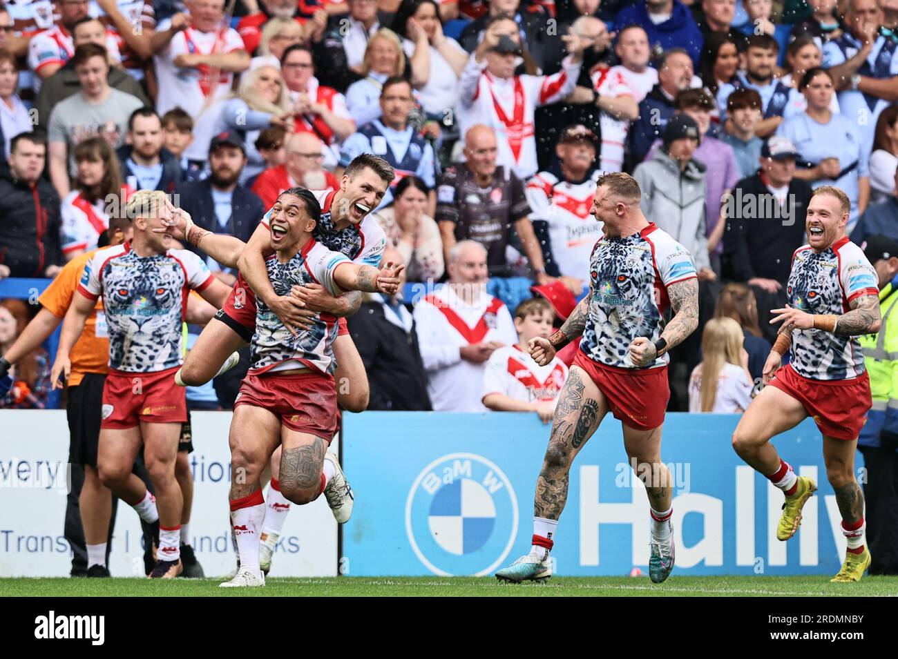 Warrington, Großbritannien. 22. Juli 2023 Leigh Leopards gewinnen beim Halbfinale des Betfred Challenge Cup zwischen Leigh Leopards und Saint Helens im Halliwell Jones Stadium, Warrington, am Samstag, den 22. Juli 2023. (Foto: Pat Scaasi | MI News) Guthaben: MI News & Sport /Alamy Live News Stockfoto