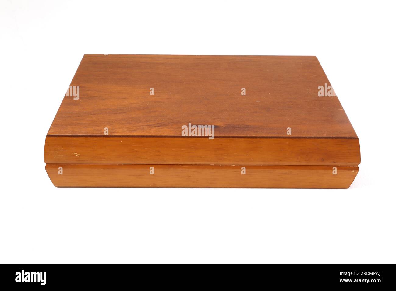 Regalia große Kantine Service silbernes Besteckset traditionelle Holzkiste im Perlenstil Stockfoto