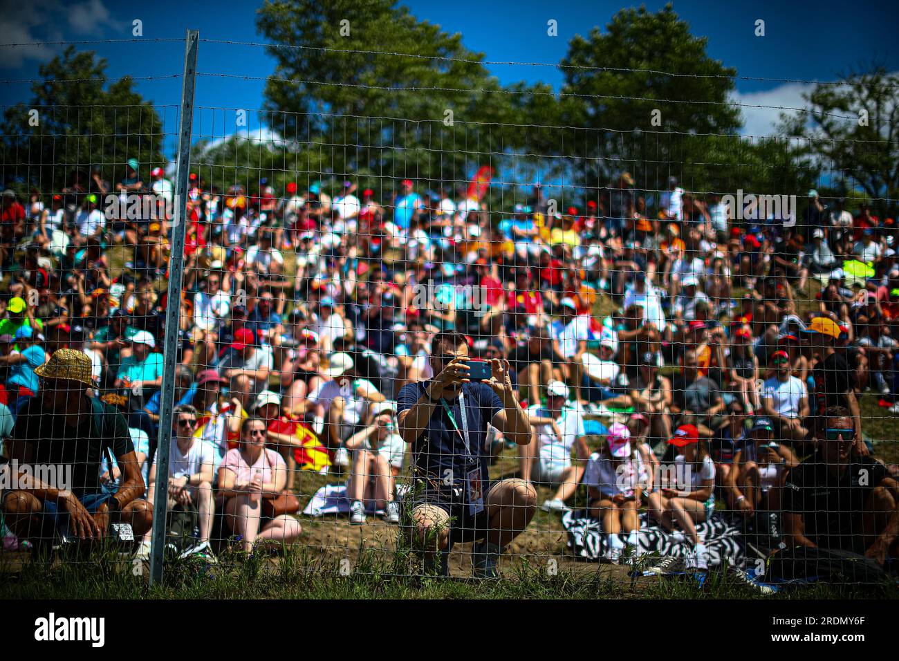 Public/Tifosi/Fan/Grandstand während des ungarischen GP, Budapest, 20-23. Juli 2023, beim Hungaroring, Formel-1-Weltmeisterschaft 2023. Stockfoto