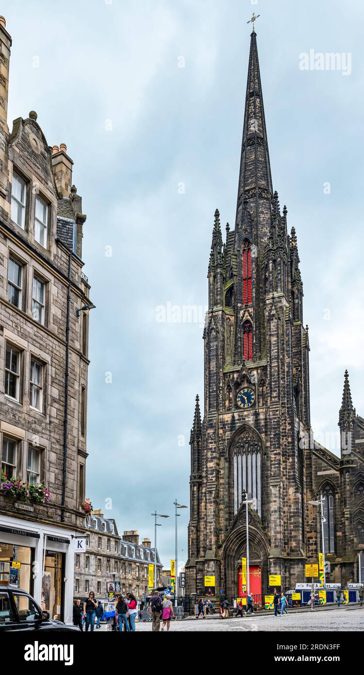 Blick auf den Hub Spire während des International Festival, Edinburgh, Schottland, Großbritannien Stockfoto