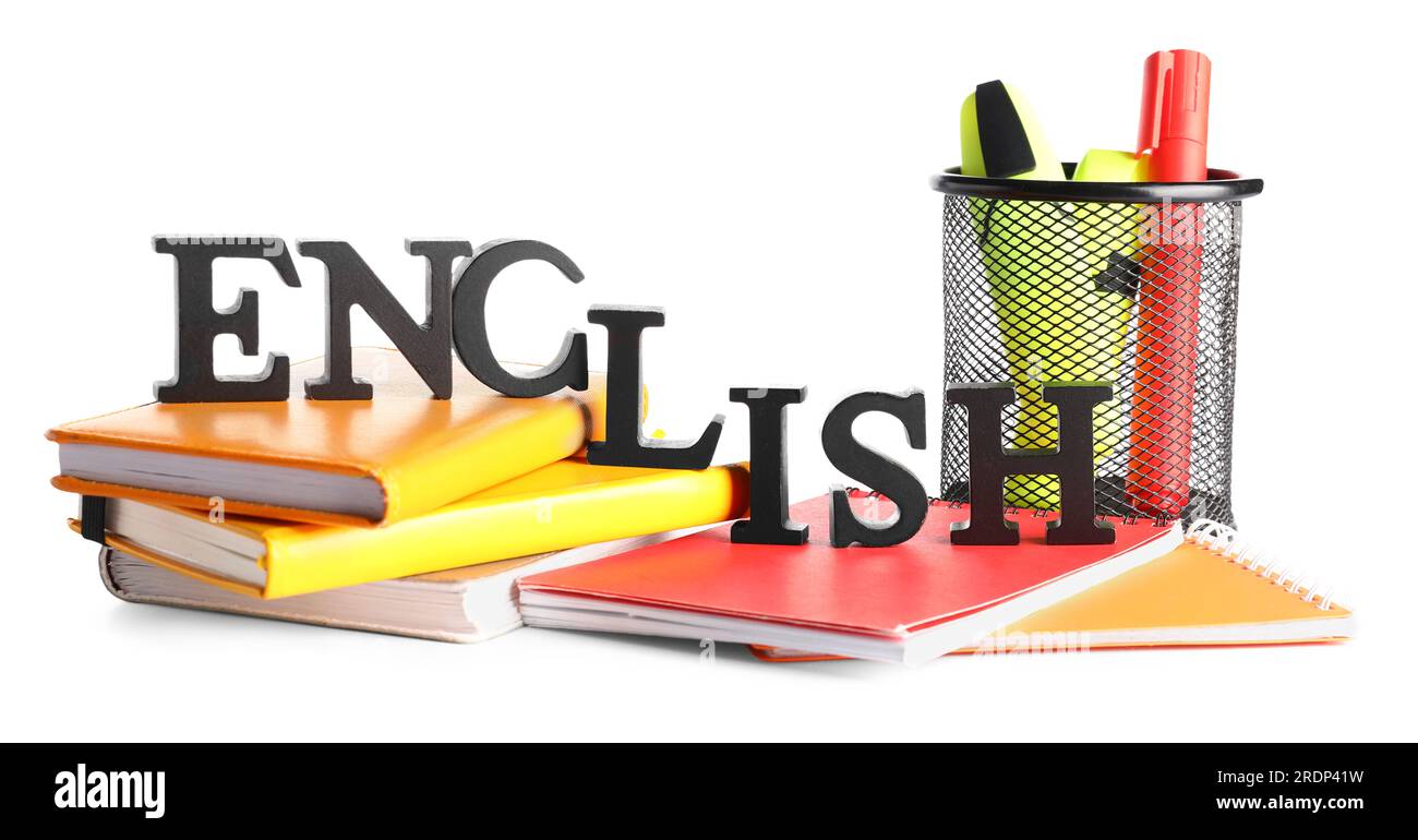 ENGLISCHES Wort mit Briefpapier isoliert auf weißem Hintergrund Stockfoto