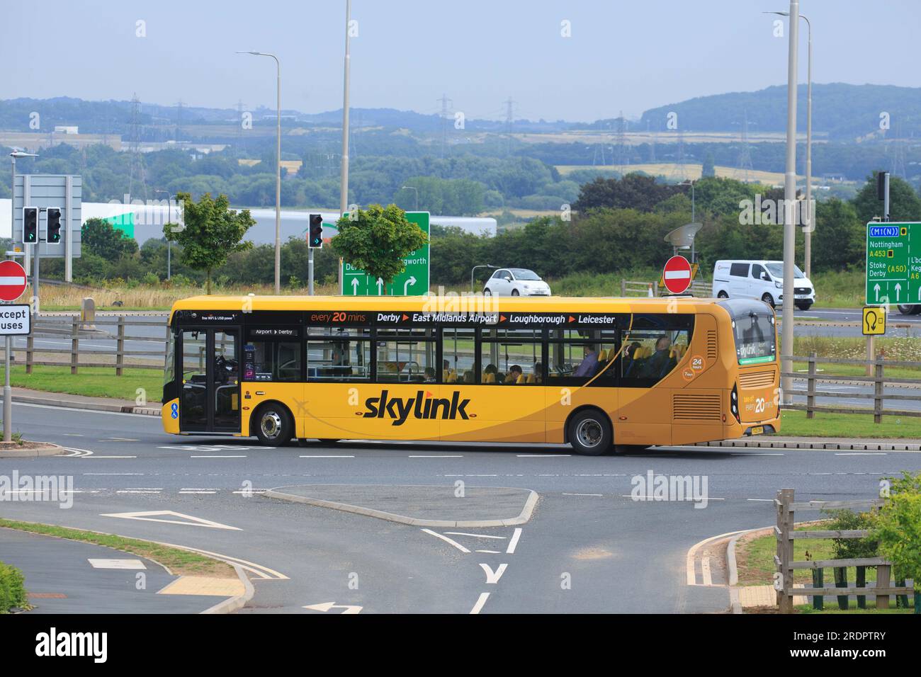 Skylink-Bus Stockfoto