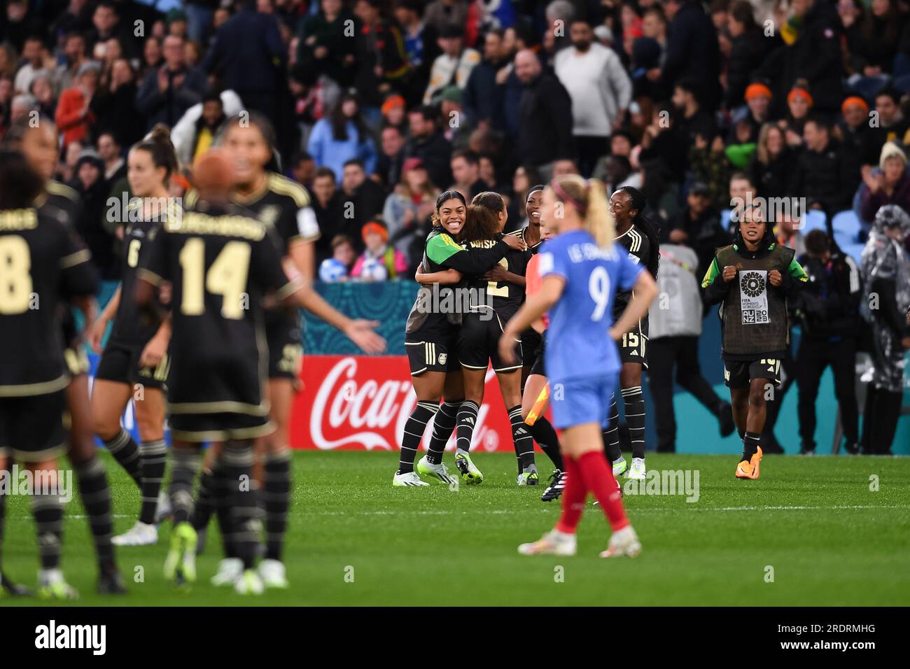 Sydney, Australien, 23. Juli 2023. Jamaika feiert nach dem Spiel während des Fußballspiels der Frauen-Weltmeisterschaft zwischen Frankreich und Jamaika am 23. Juli 2023 im Allianz Stadium in Sydney, Australien. Kredit: Steven Markham/Speed Media/Alamy Live News Stockfoto