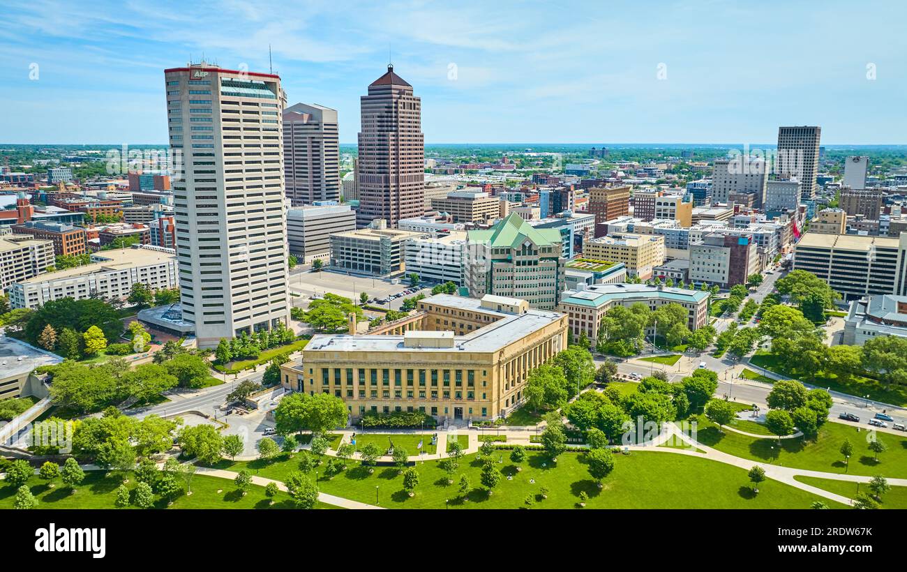 AEP-Gebäude mit breitem Stadtbild Columbus Ohio-Antenne Stockfoto