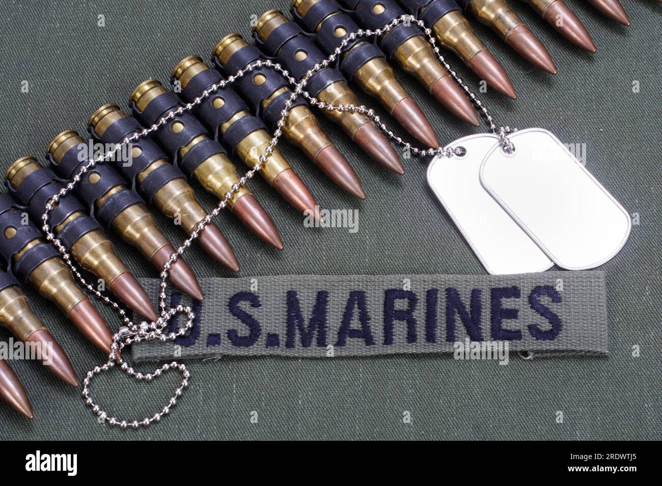 US MARINES-Uniform und Klebeband mit Munitionsgürtel Stockfoto