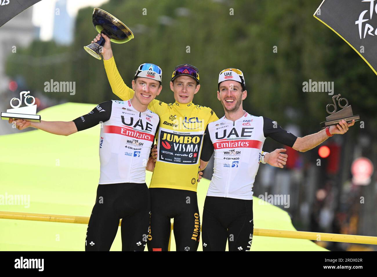 1-2-3- Jonas Veingegaard Dänemark Jumbo Visma und Tadej Pogacar Slowenien und Adam Yates GB beide VAE Team Emirate Stockfoto