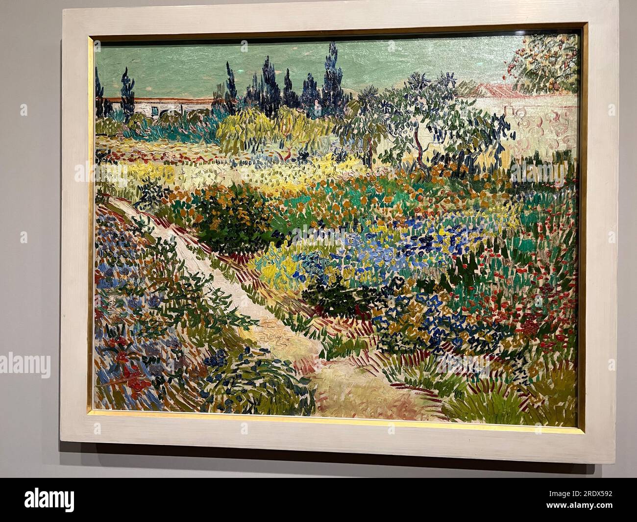 Die Ausstellung „Van Goghs Zypressen“ im Metropolitan Museum of Art ist die erste Ausstellung, die sich auf die Bäume konzentriert - eine der berühmtesten in der Kunstgeschichte. 'Garden at Arles', Juli 1888 Stockfoto