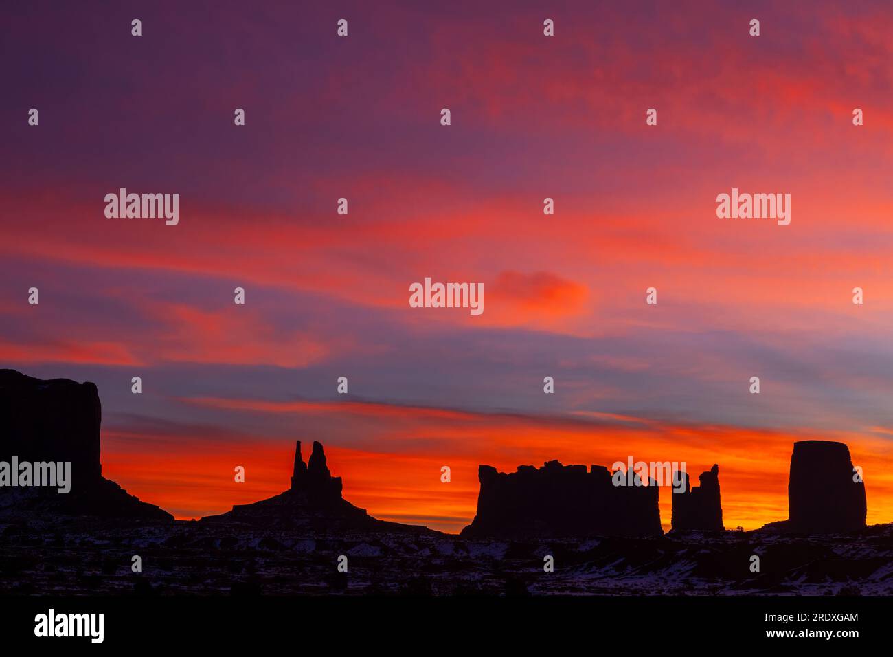 Sandstone Buttes, US Highway 163, Monument Valley Navajo Tribal Park, Arizona Stockfoto