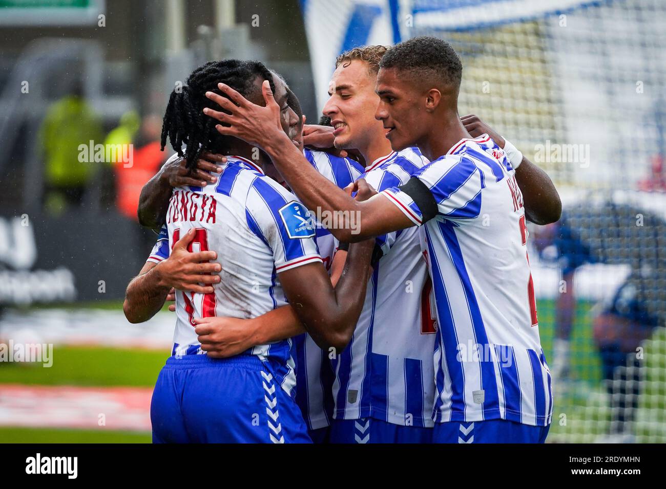 Odense, Dänemark. 23. Juli 2023. Rami Al Hajj (22) von Odense BK gleicht 1-1 aus dem Elfmeter während des 3F stattfindenden Superliga-Spiels zwischen Odense BK und Randers FC im Nature Energy Park in Odense aus. (Foto: Gonzales Photo/Alamy Live News Stockfoto