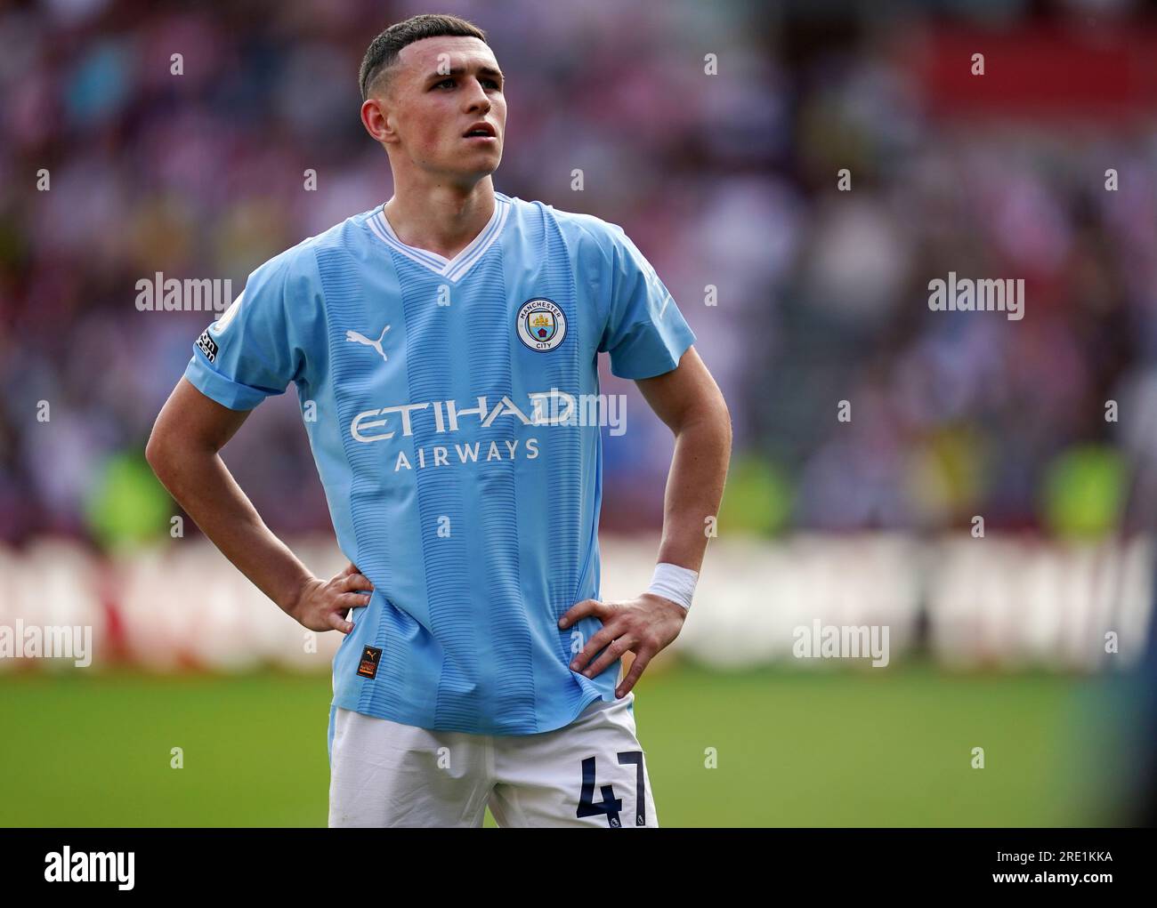 Phil Foden von Manchester City am Ende des Premier League-Spiels im GTECH Community Stadium, London. Foto: Sonntag, 28. Mai 2023. Sieh dir die Geschichte des PA-FUSSBALLERS Brentford an. Das Foto sollte lauten: Nick Potts/PA Wire. EINSCHRÄNKUNGEN: NUR REDAKTIONELLE VERWENDUNG Keine Verwendung mit nicht autorisierten Audio-, Video-, Daten-, Spiellisten, Club-/Liga-Logos oder Live-Diensten. Online-Nutzung im Spiel beschränkt auf 120 Bilder, keine Videoemulation. Keine Verwendung für Wetten, Spiele oder Veröffentlichungen von Clubs/Ligen/Spielern. Stockfoto