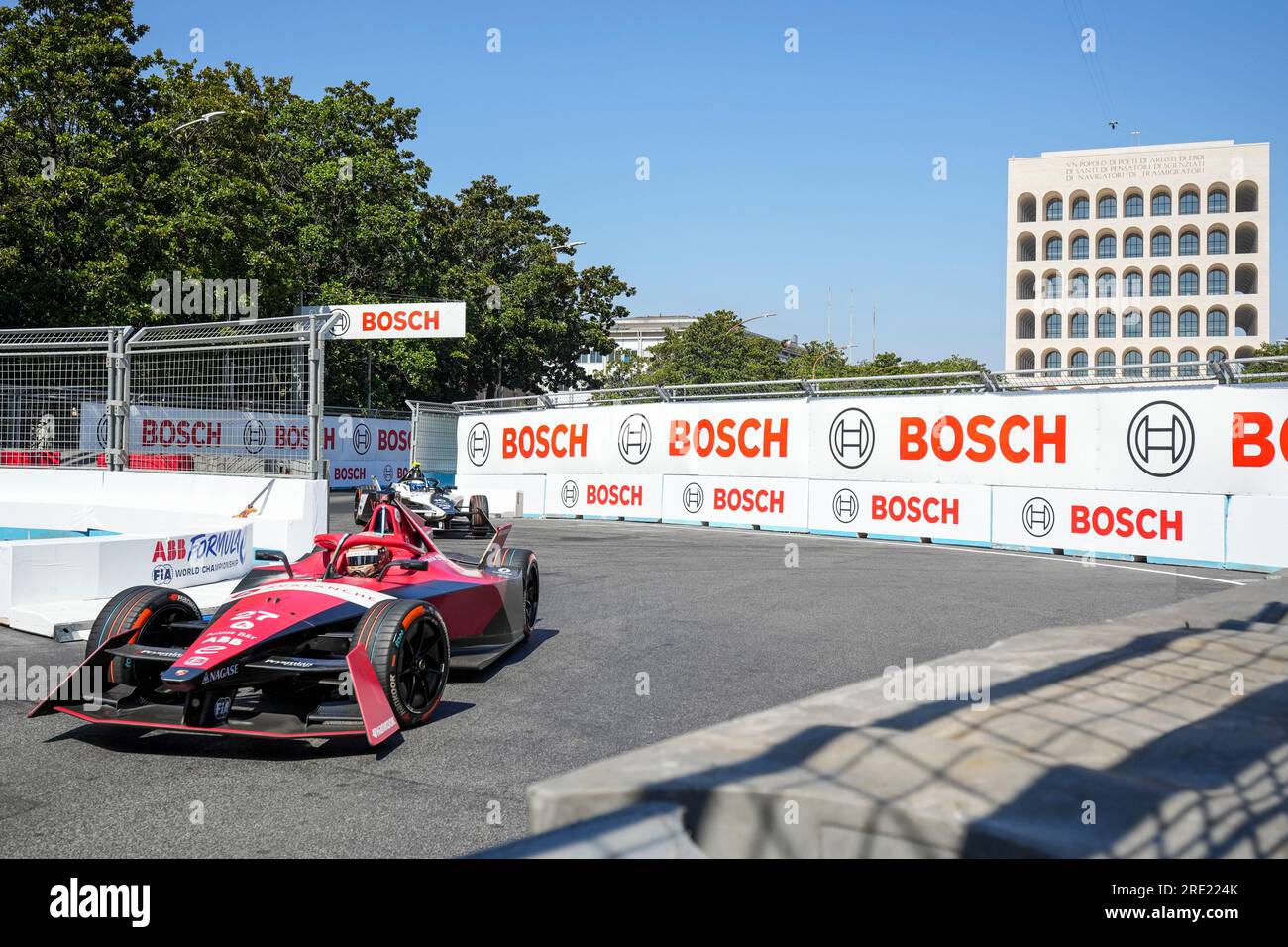 Jake Dennis bei der Qualifizierung für die Race Round 13 des E-Prix in Rom im Rahmen der ABB FIA Formel E-Weltmeisterschaft – Hankook Rome E-Prix 2023. Stockfoto