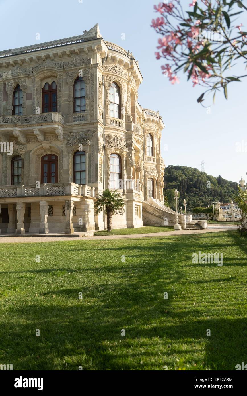 Kucuksu-Palast in Beykoz, Istanbul, historisches Gebäude der Türkei Stockfoto